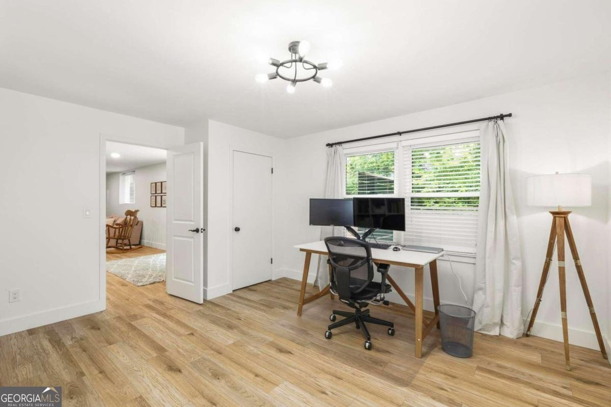 455 Forest Valley Road Sandy Springs - Photo 29