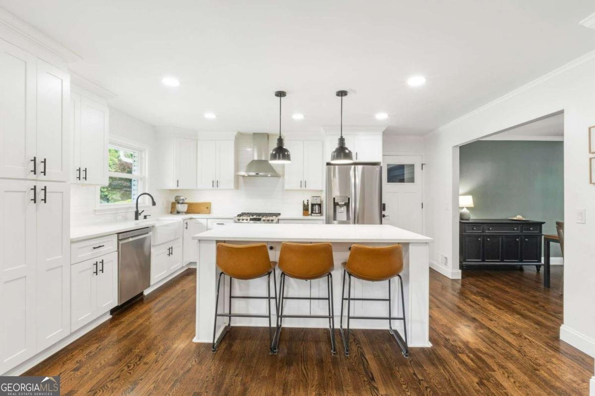 455 Forest Valley Road Sandy Springs - Photo 6
