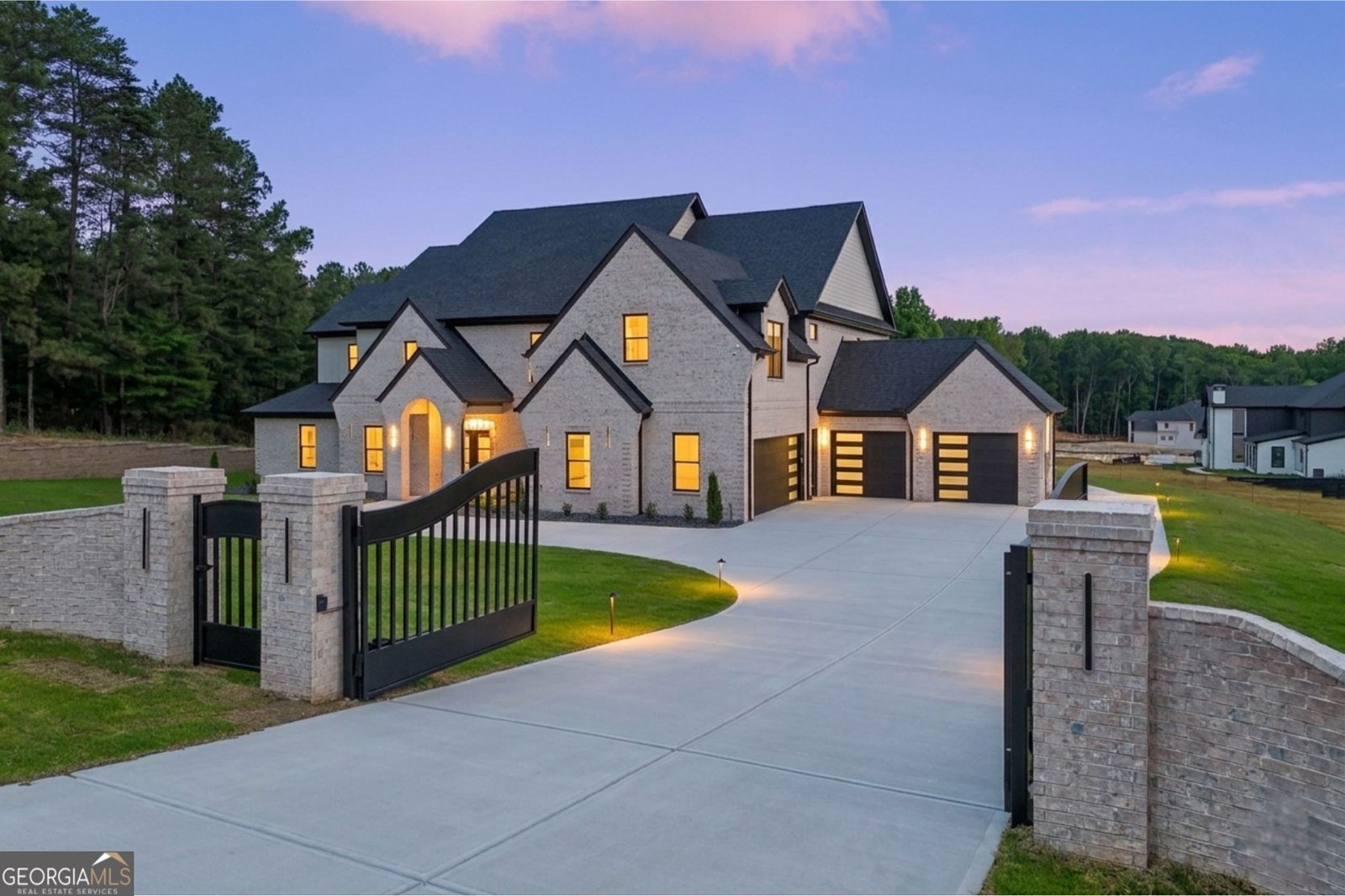 3207 Thompson Mill Road Buford - main photo