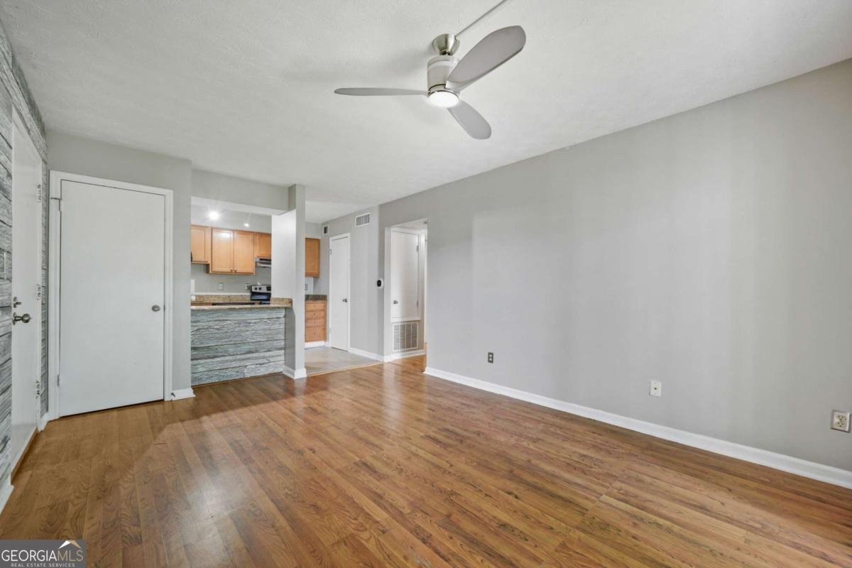 3120 Seven Pines Court Atlanta - Photo 6