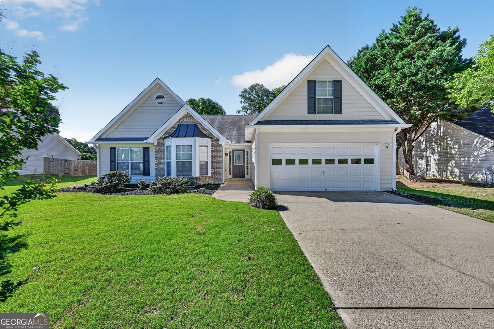 3269 Woodtree Lane Buford - main photo