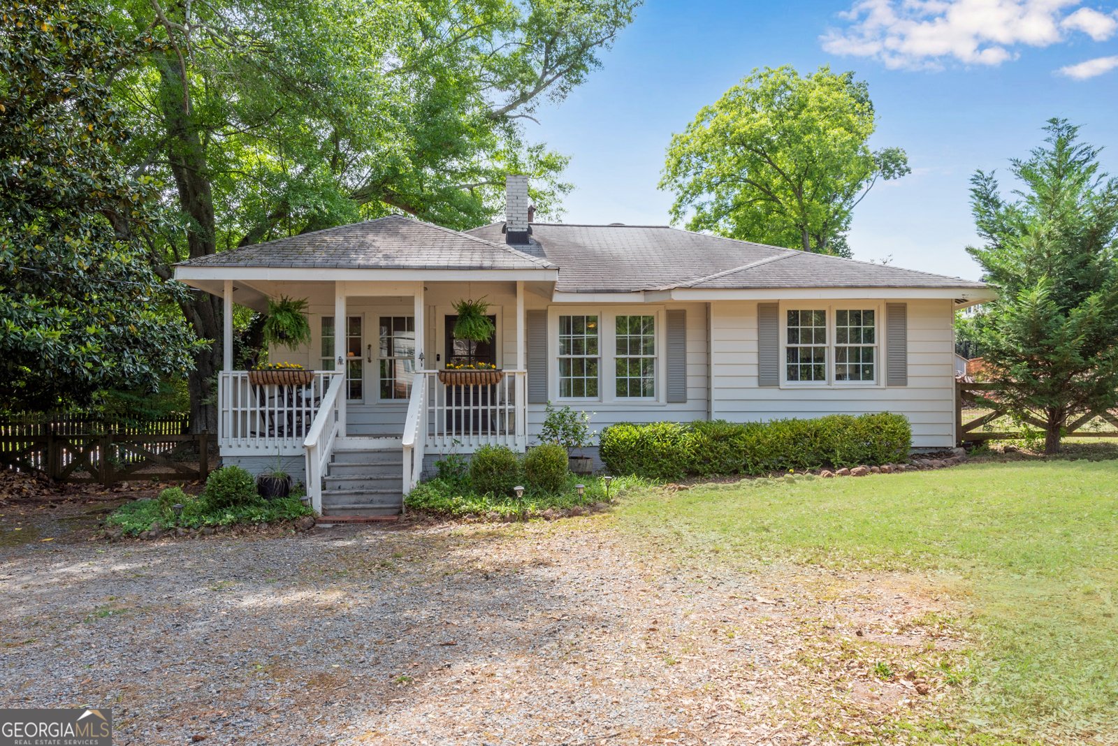 89 Mountain View Road Marietta - main photo