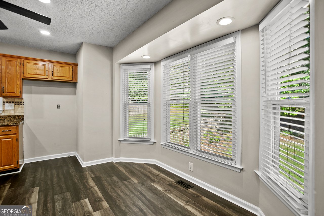 1826 Penrose Court Powder Springs - Photo 16