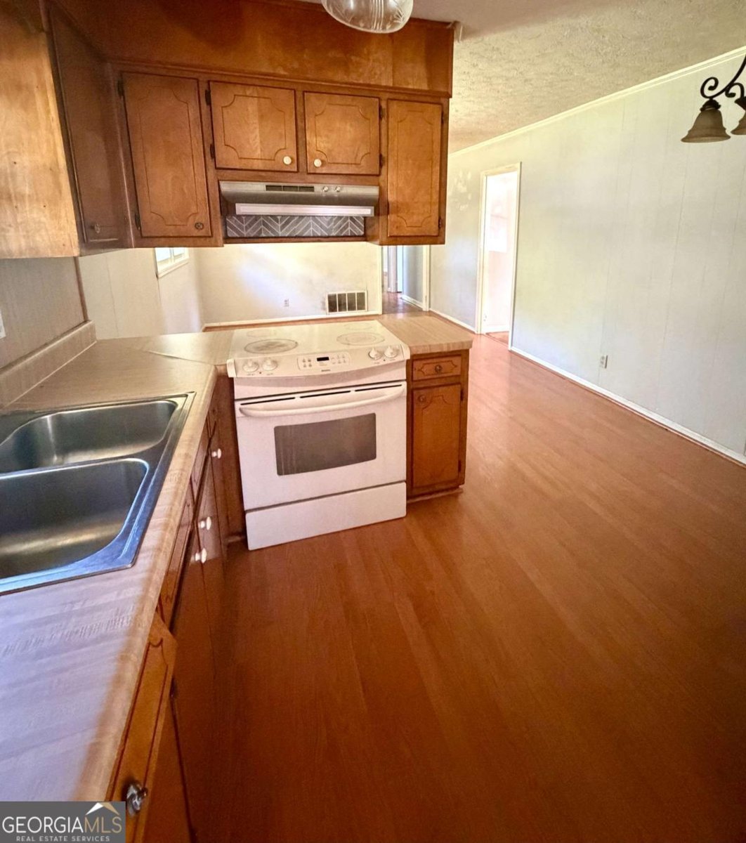 3950 Hubert Drive Powder Springs - Photo 8