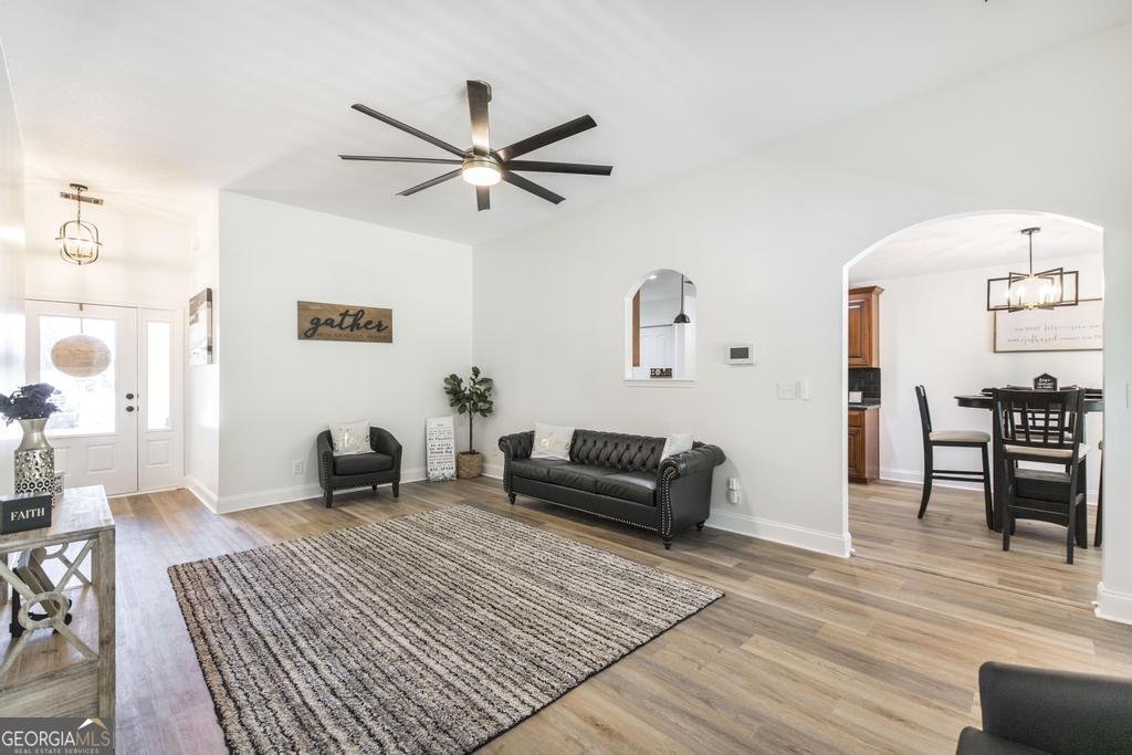 218 Ellington Court Perry - Photo 6