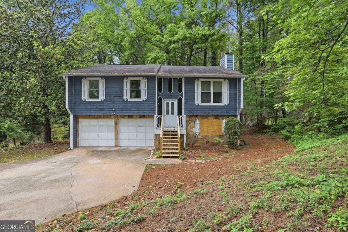 3570 Brenda Court Douglasville - main photo