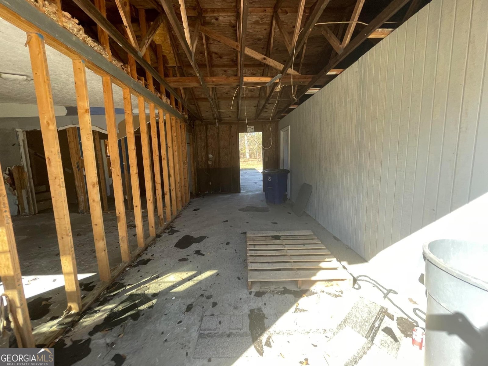 998 Campbell Road Meansville - Photo 7