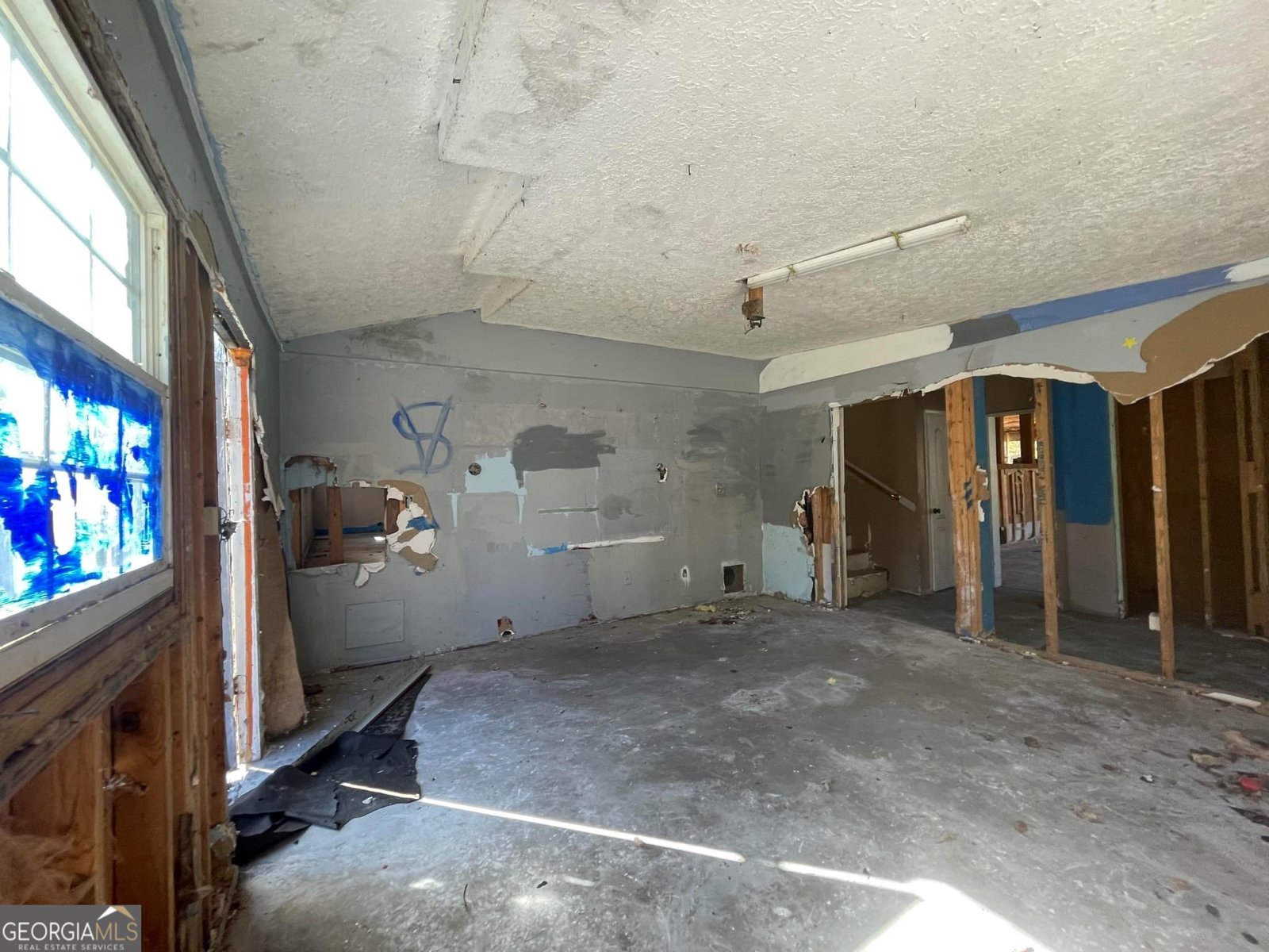 998 Campbell Road Meansville - Photo 8