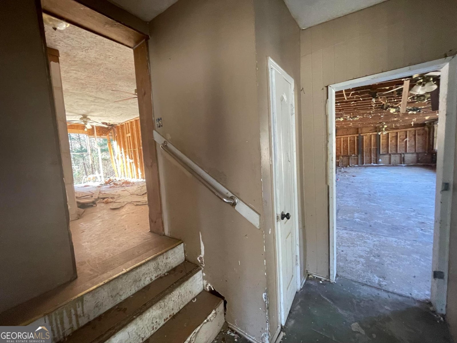 998 Campbell Road Meansville - Photo 9