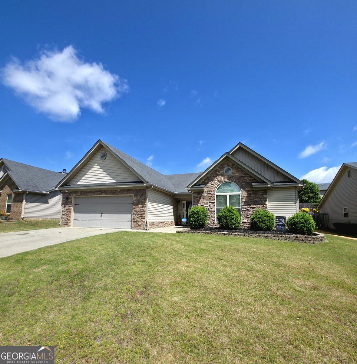 1442 Dillard Heights Drive Bethlehem - main photo