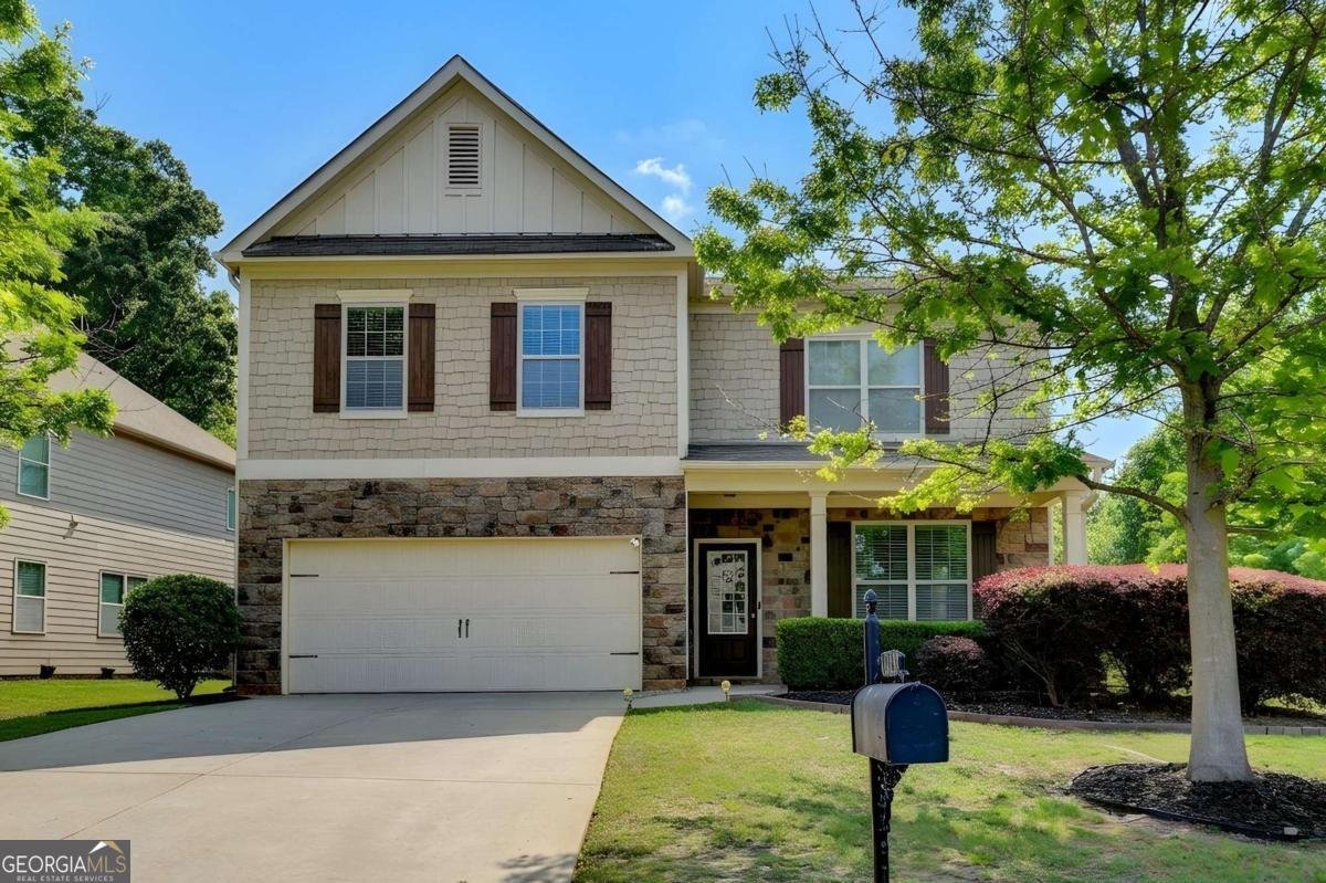 5705 Aspen Drive Cumming - main photo