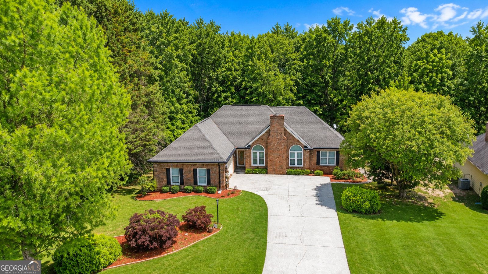 2055 Wynfield Point Drive Buford - main photo