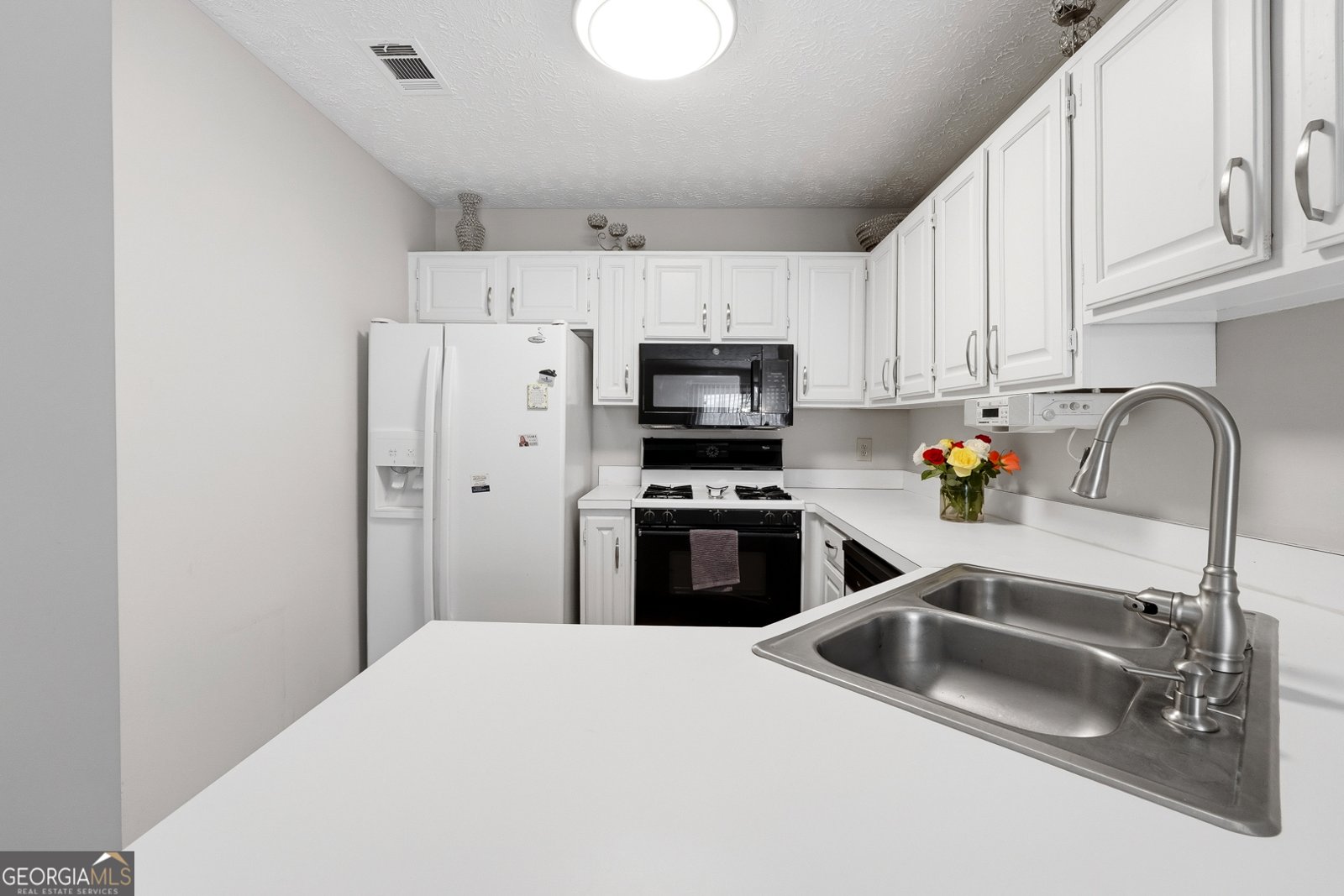 2602 Laurel Lane Kennesaw - Photo 10