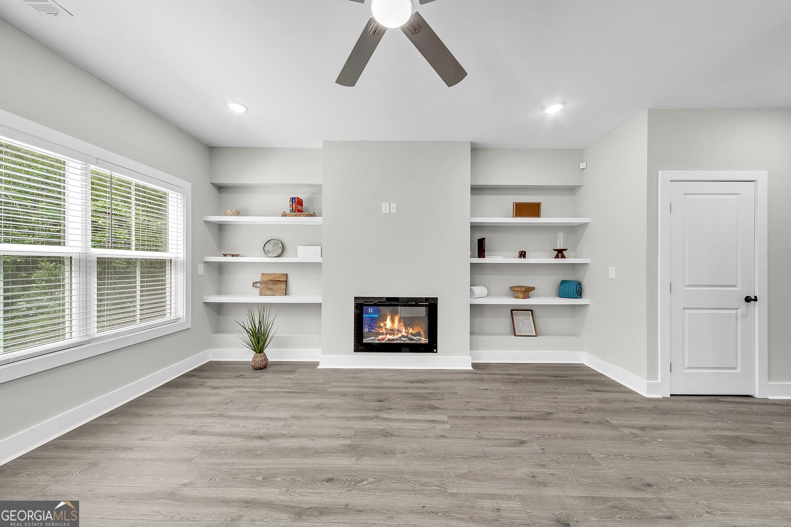 717 Scales Street Griffin - Photo 6