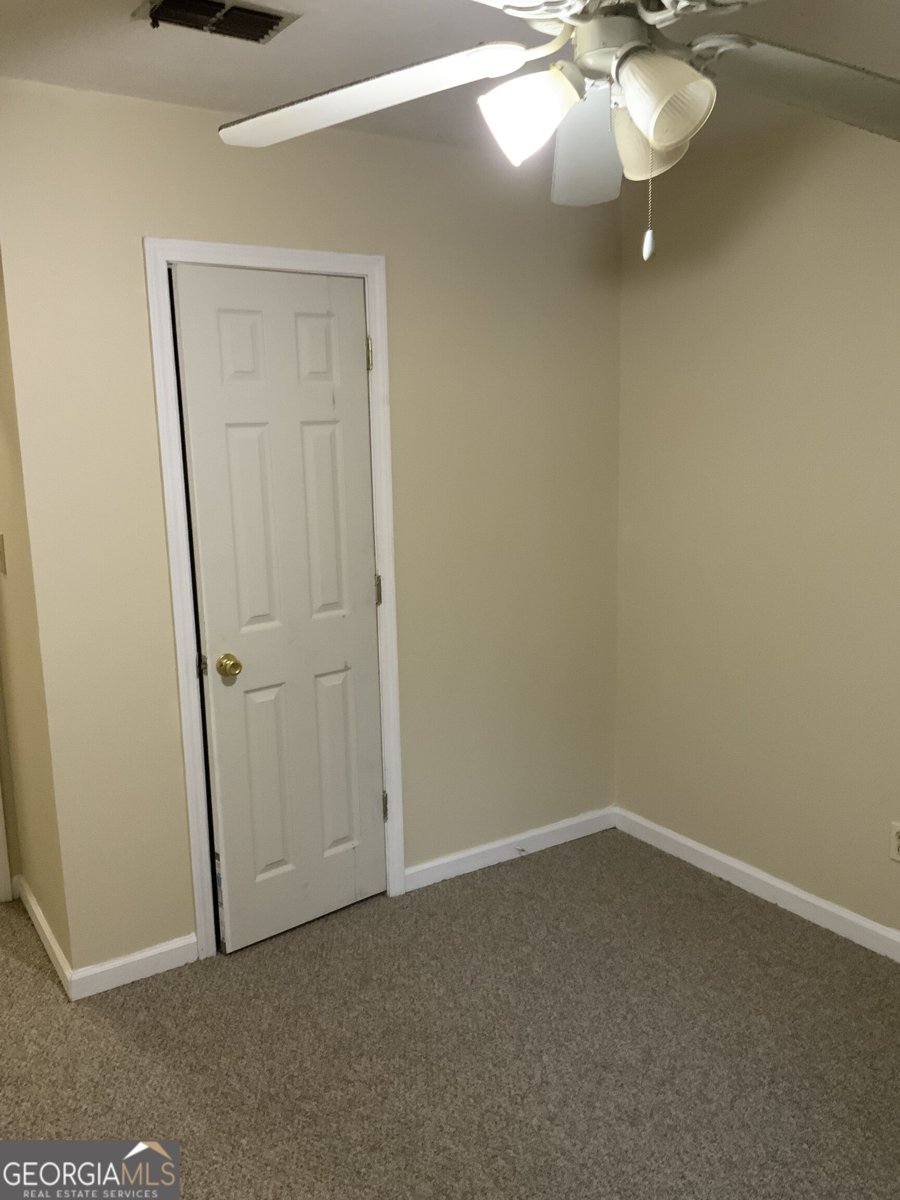 1408 New Huchinson Mill Road LaGrange - Photo 12