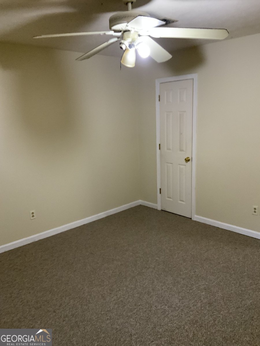 1408 New Huchinson Mill Road LaGrange - Photo 15