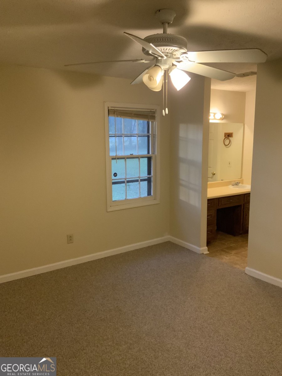 1408 New Huchinson Mill Road LaGrange - Photo 17