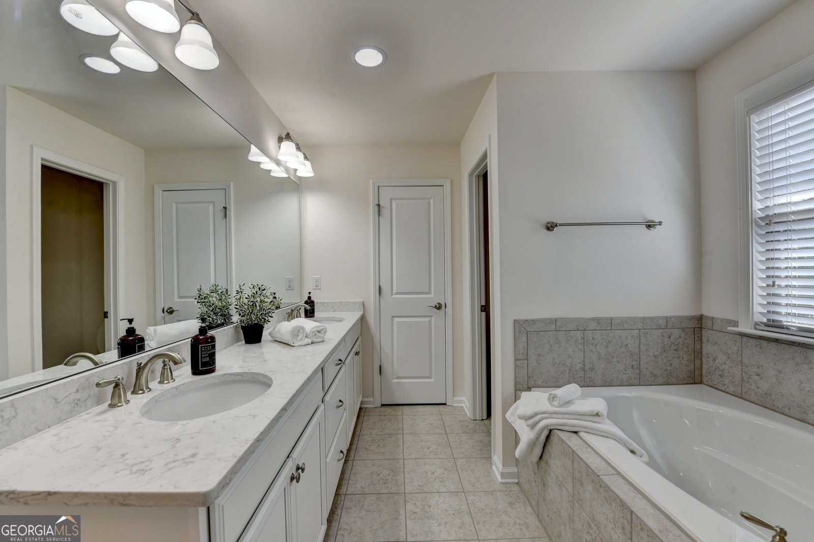 199 Marlow Drive Woodstock - Photo 45