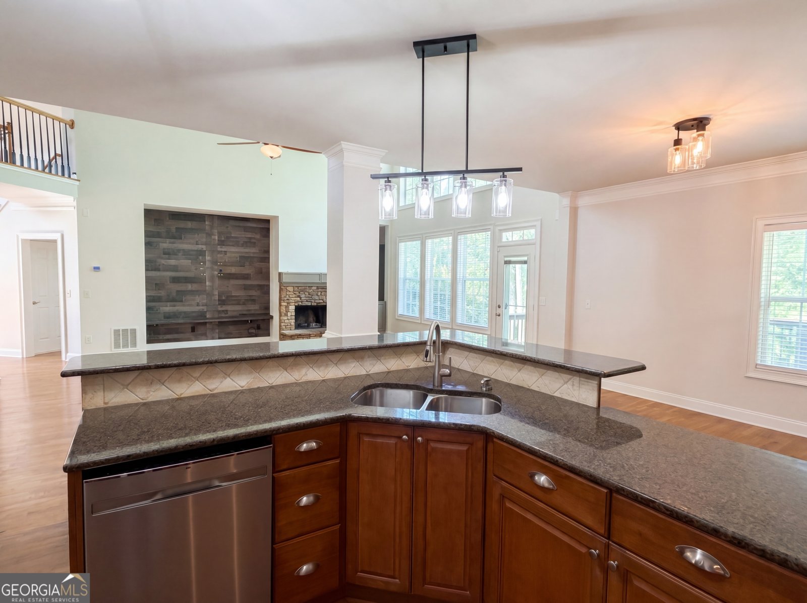 8111 Crestview Drive Covington - Photo 10
