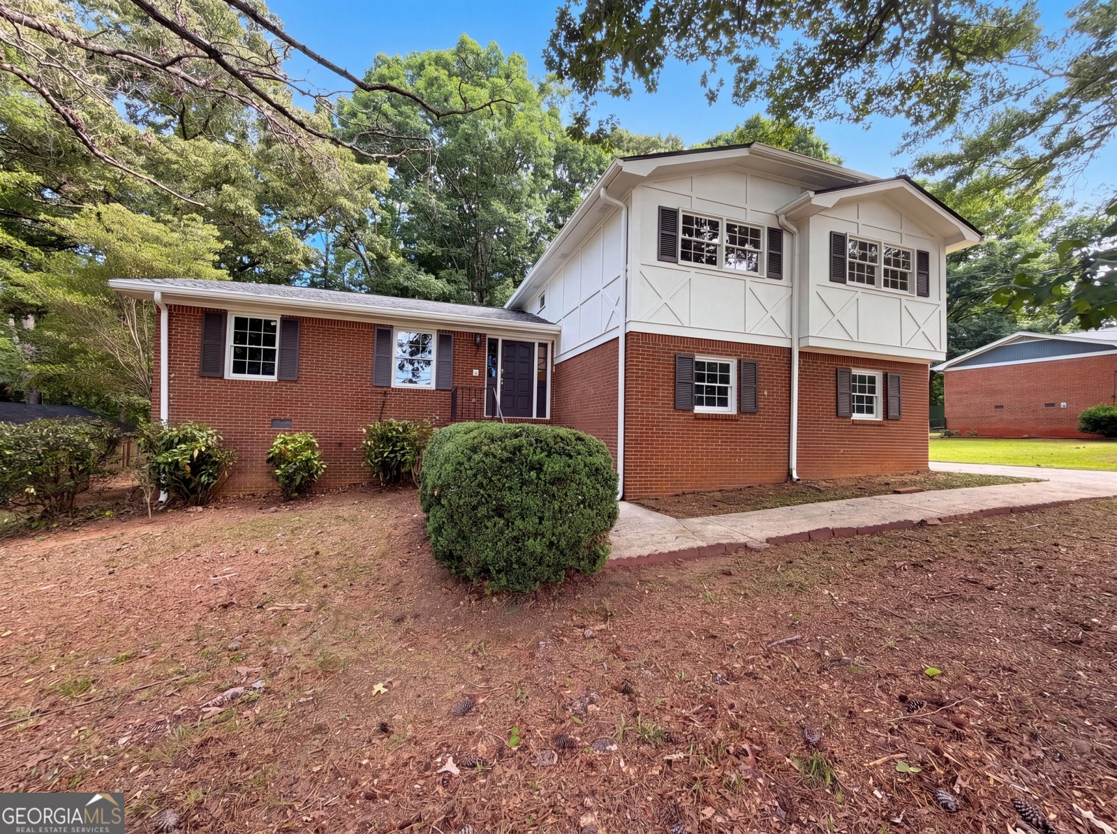 1938 Surrey Trail Conyers - main photo