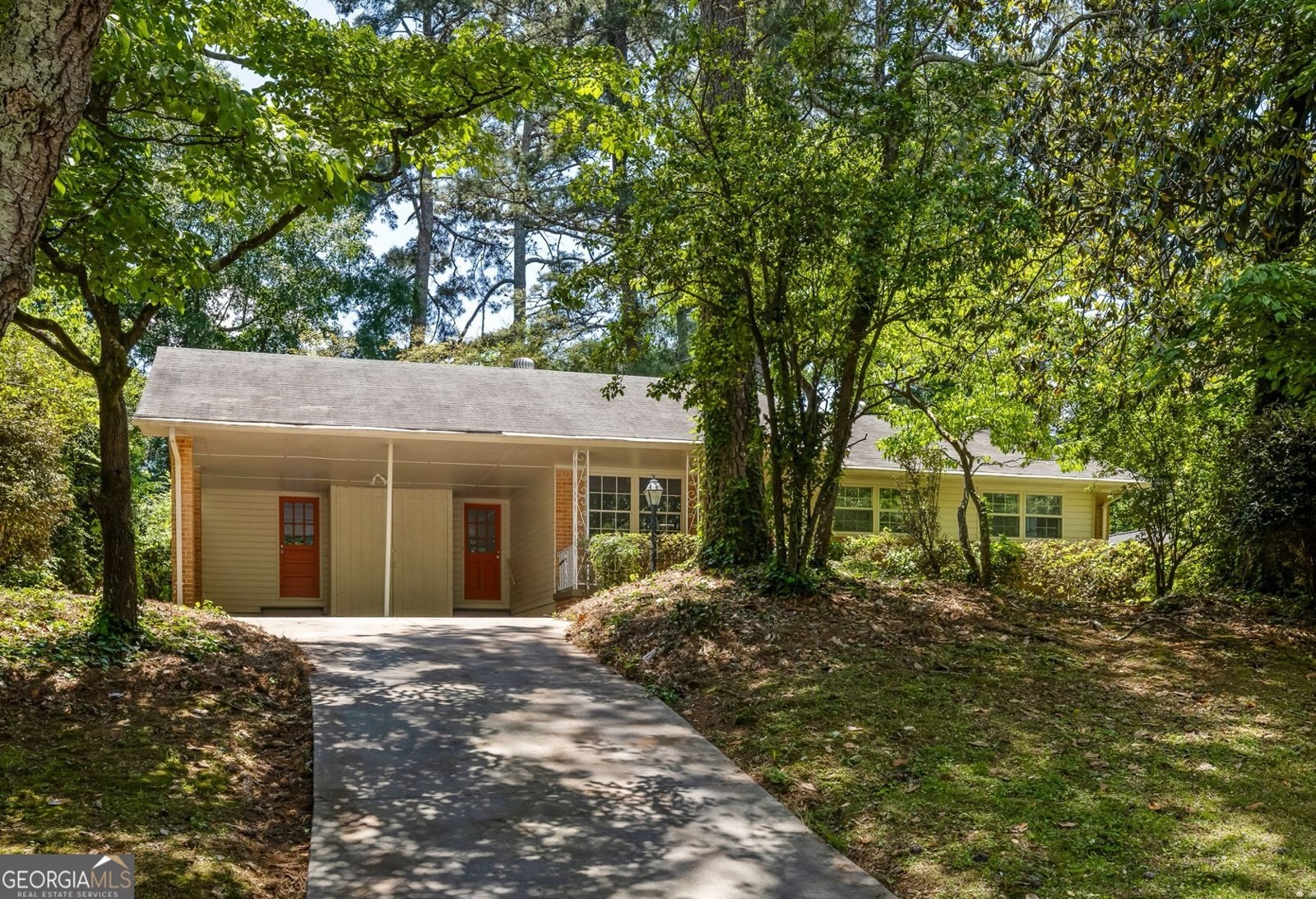 2569 Wilson Woods Drive Decatur - main photo