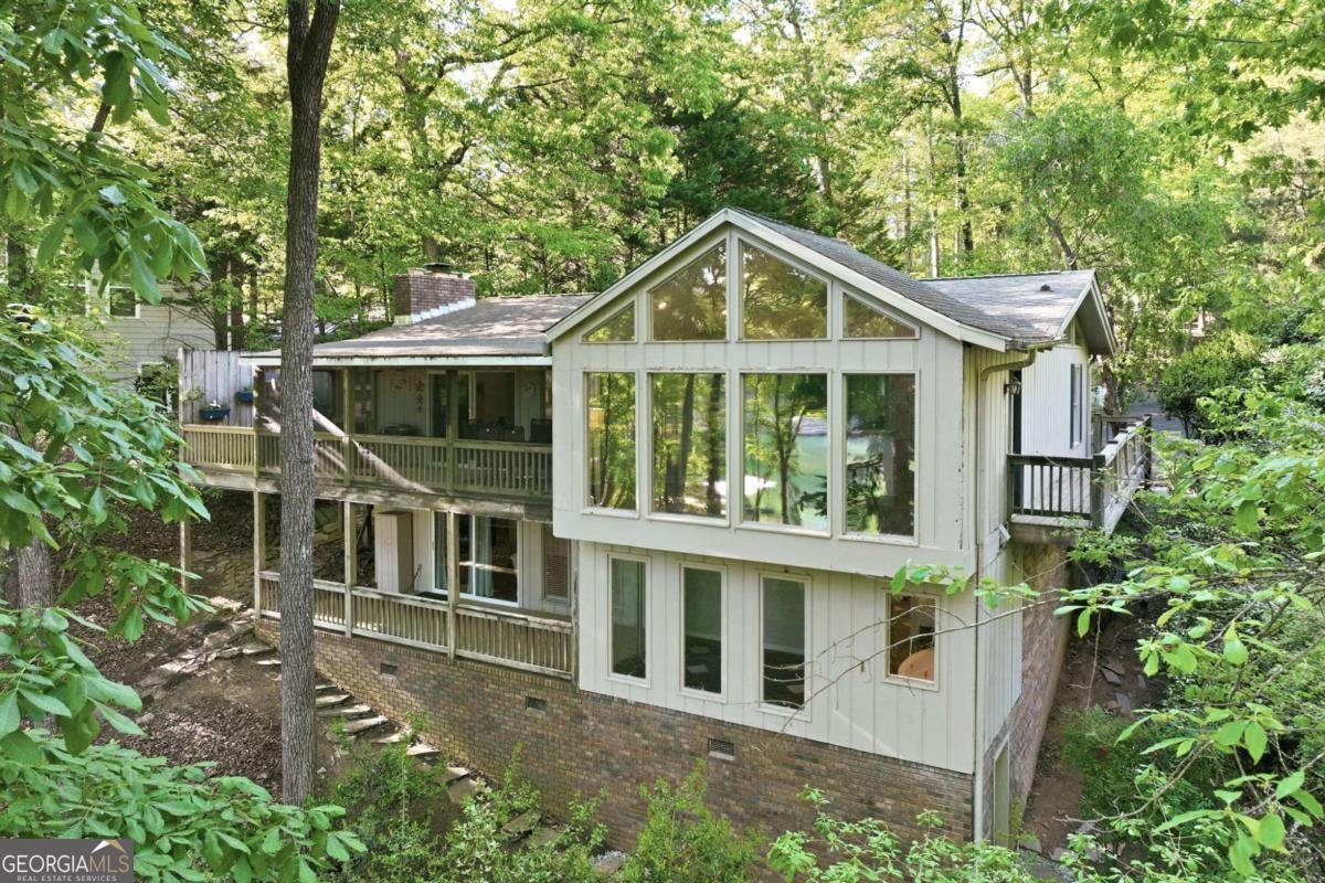 7835 Chinquapin Lane Cumming - main photo