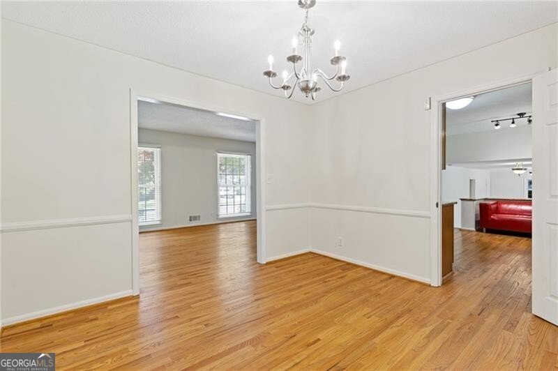 2461 Woodside Way Atlanta - Photo 11