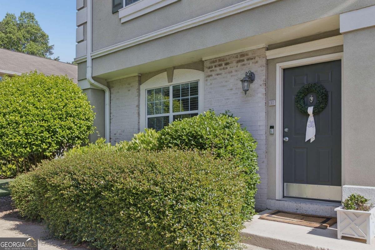 6900 Roswell Road Atlanta - main photo