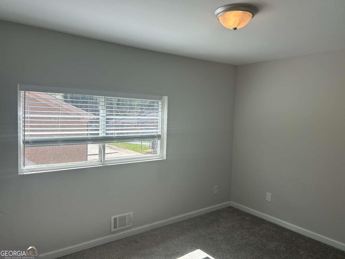 2604 Campbellton Road Atlanta - Photo 14