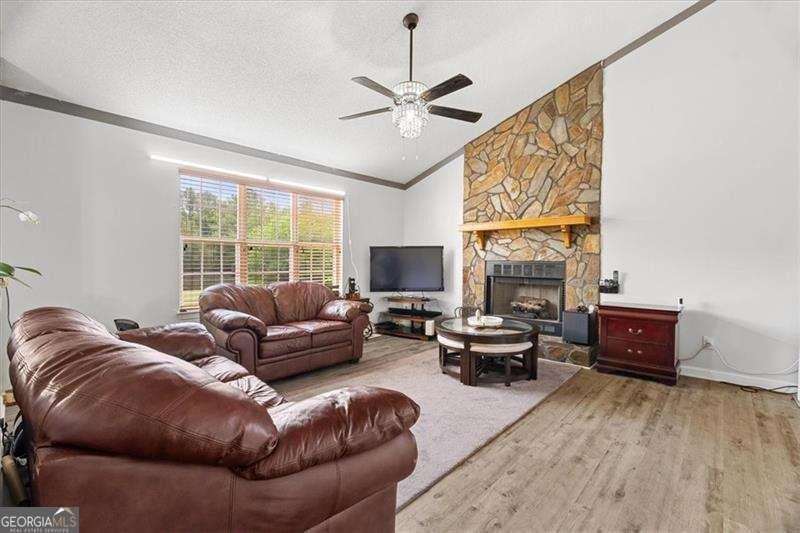 143 Honeysuckle Drive Calhoun - Photo 11