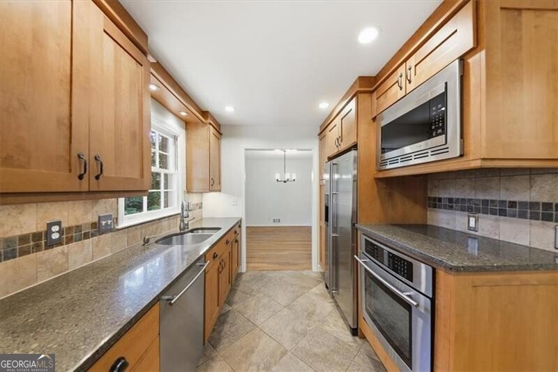 4073 Lake Erin Court Tucker - Photo 12
