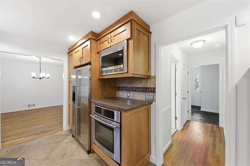 4073 Lake Erin Court Tucker - Photo 14