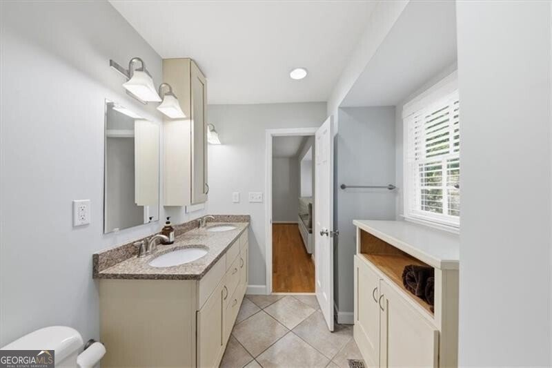 4073 Lake Erin Court Tucker - Photo 32