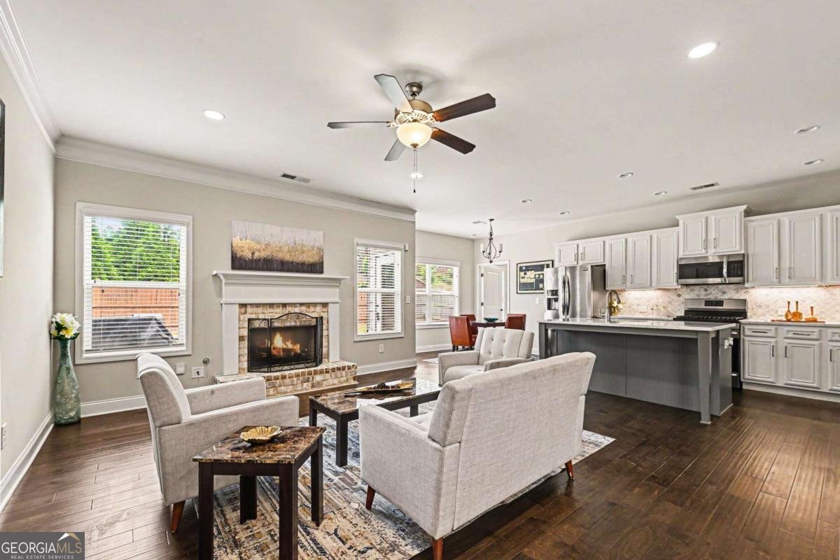4717 Stridemore Court Mableton - Photo 6