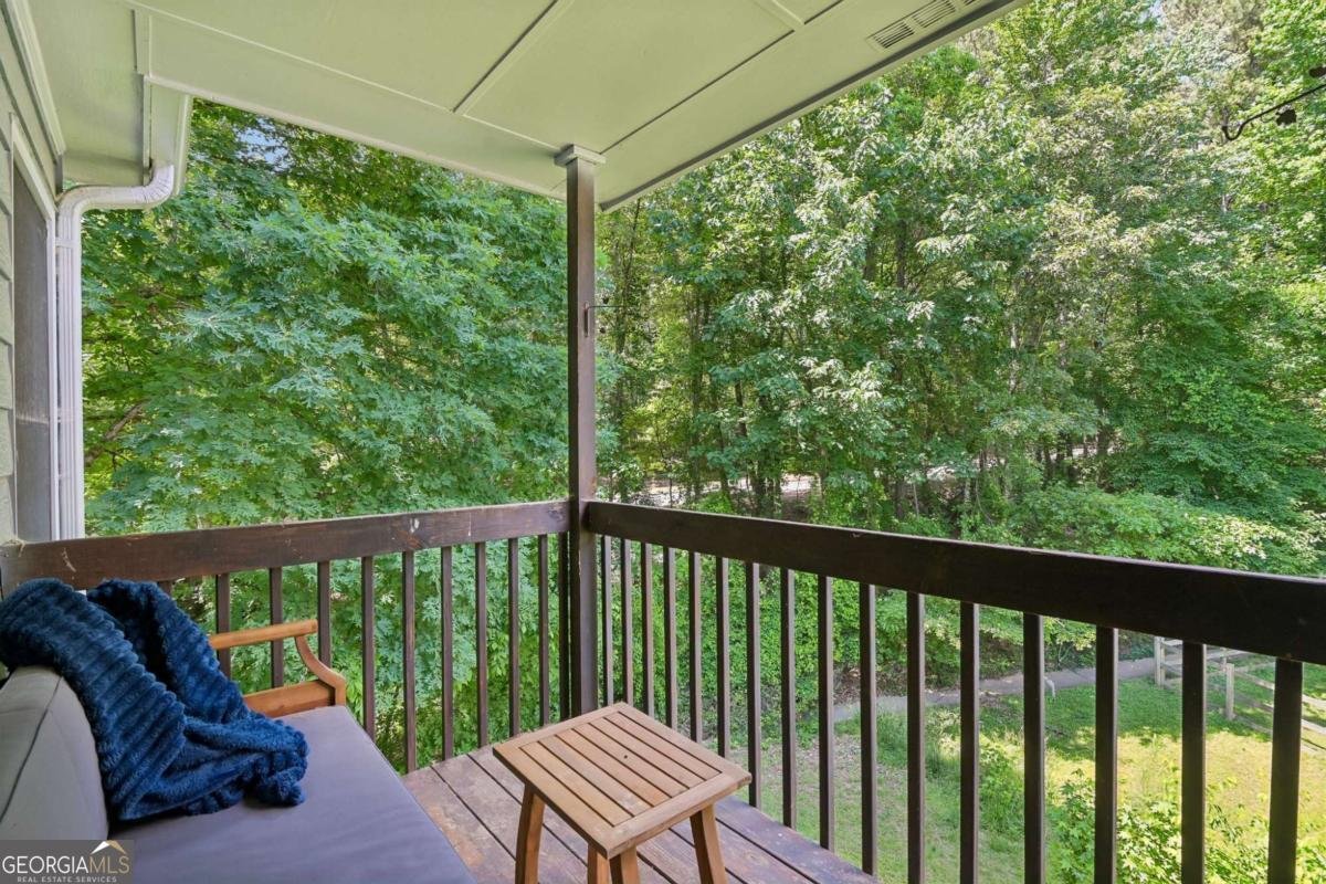 421 Middle Valley Lane Woodstock - Photo 18