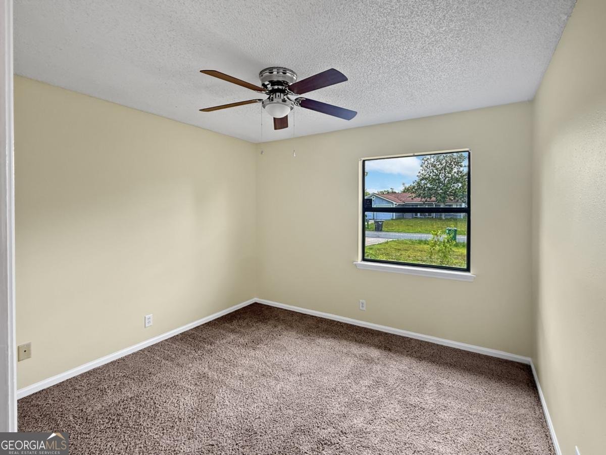 136 Cherry Point Drive St. Marys - Photo 12