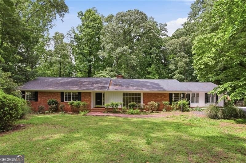 544 Bouldercrest Drive Marietta - main photo