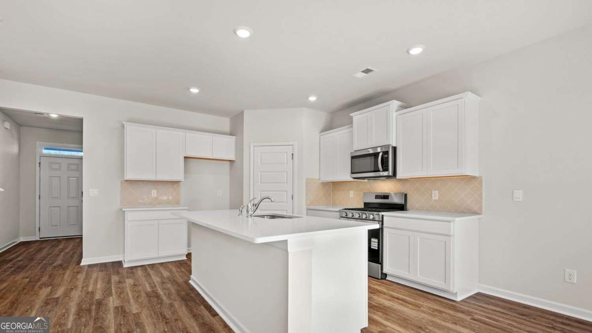 223 Cattle Drive Perry - Photo 8