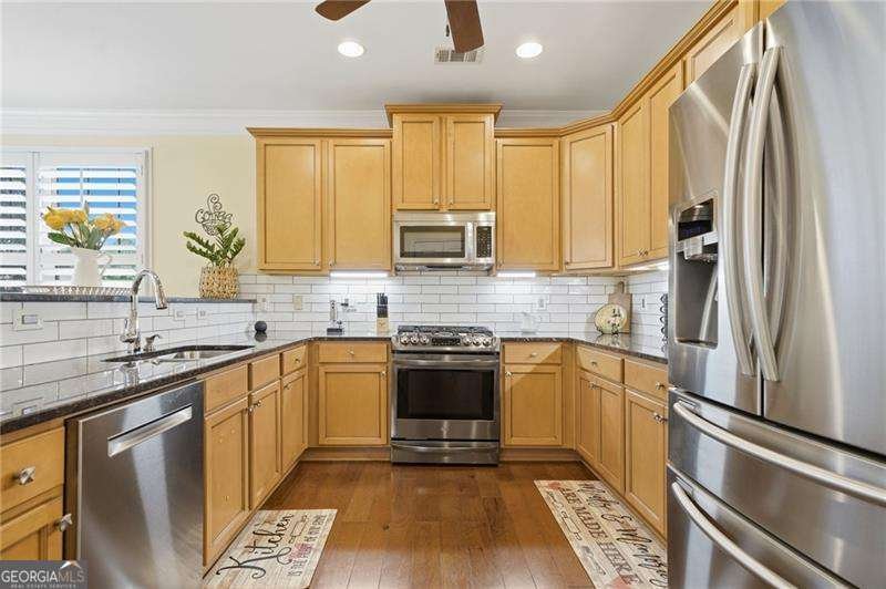 424 Larkspur Drive Canton - Photo 24