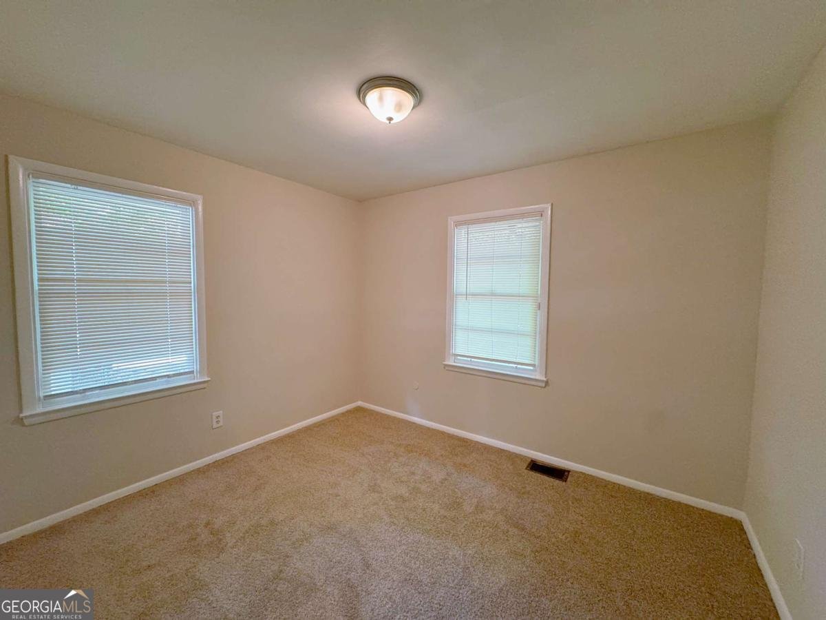 634 Currie Drive Forest Park - Photo 12