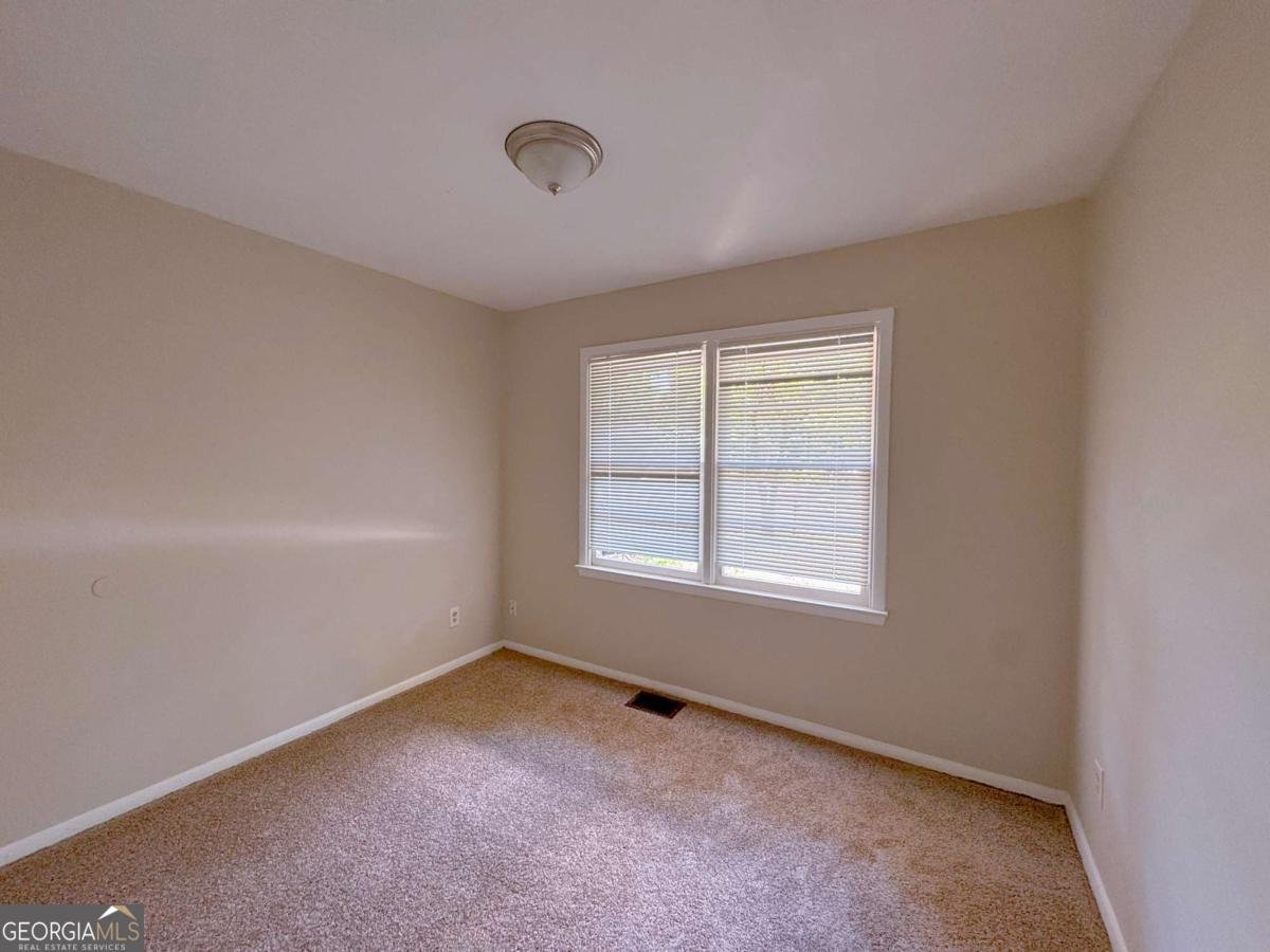 634 Currie Drive Forest Park - Photo 16