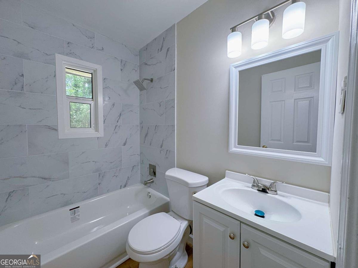 634 Currie Drive Forest Park - Photo 9