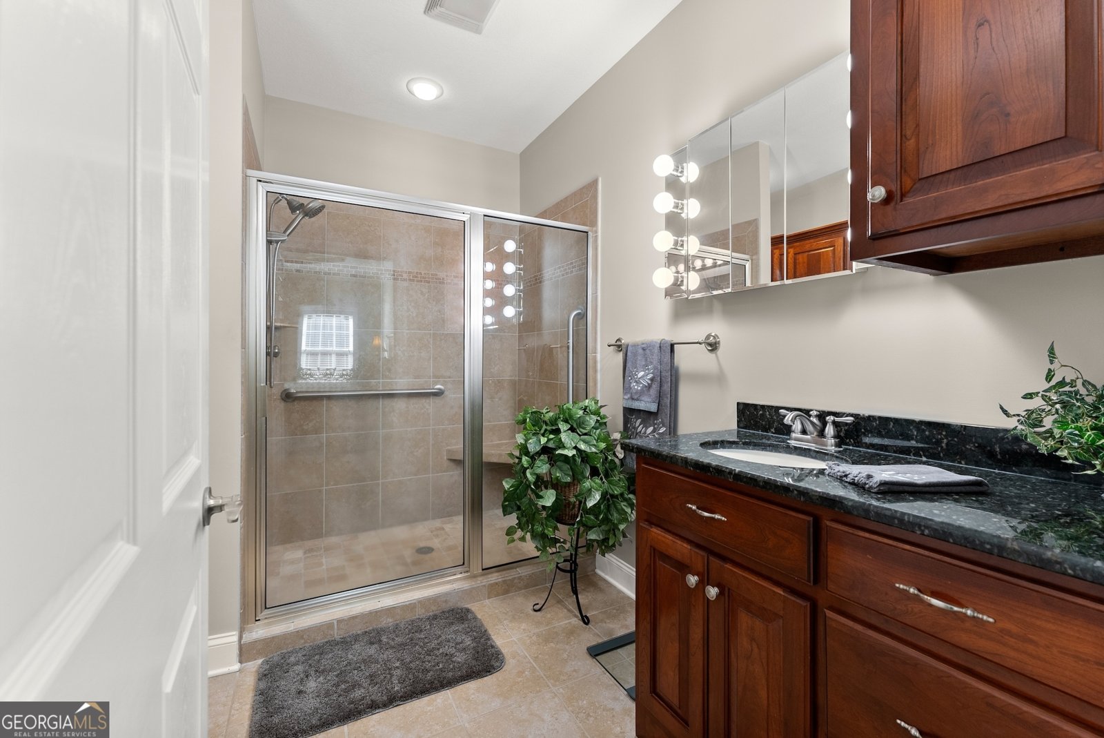 92 Colonial Drive Cleveland - Photo 18