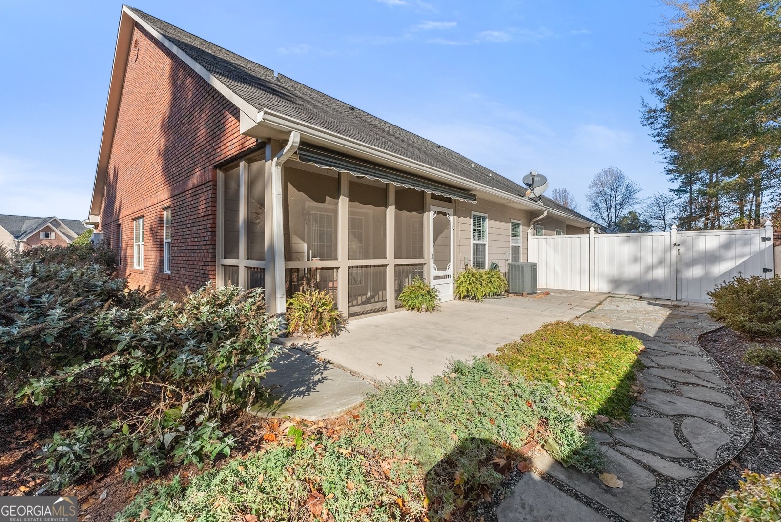 92 Colonial Drive Cleveland - Photo 29