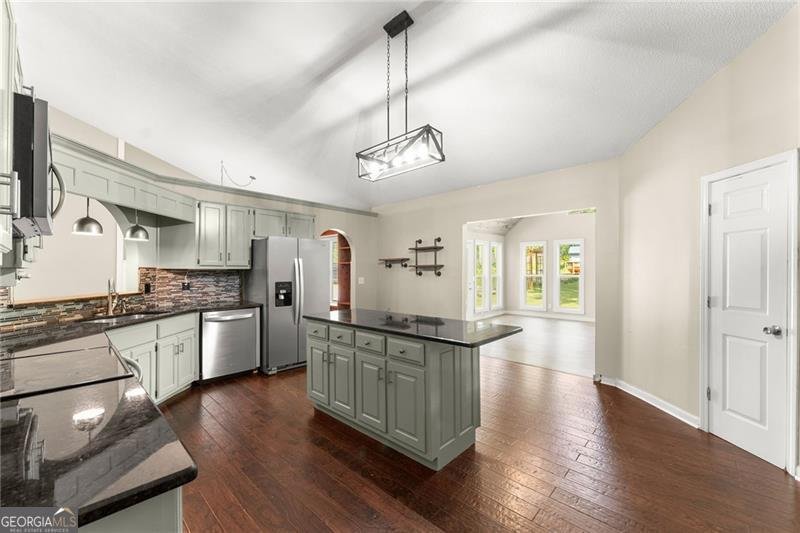 7095 Cogburn Road Cumming - Photo 14