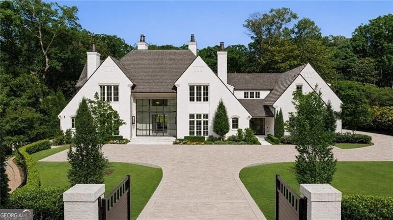 3517 Knollwood Drive Atlanta - main photo
