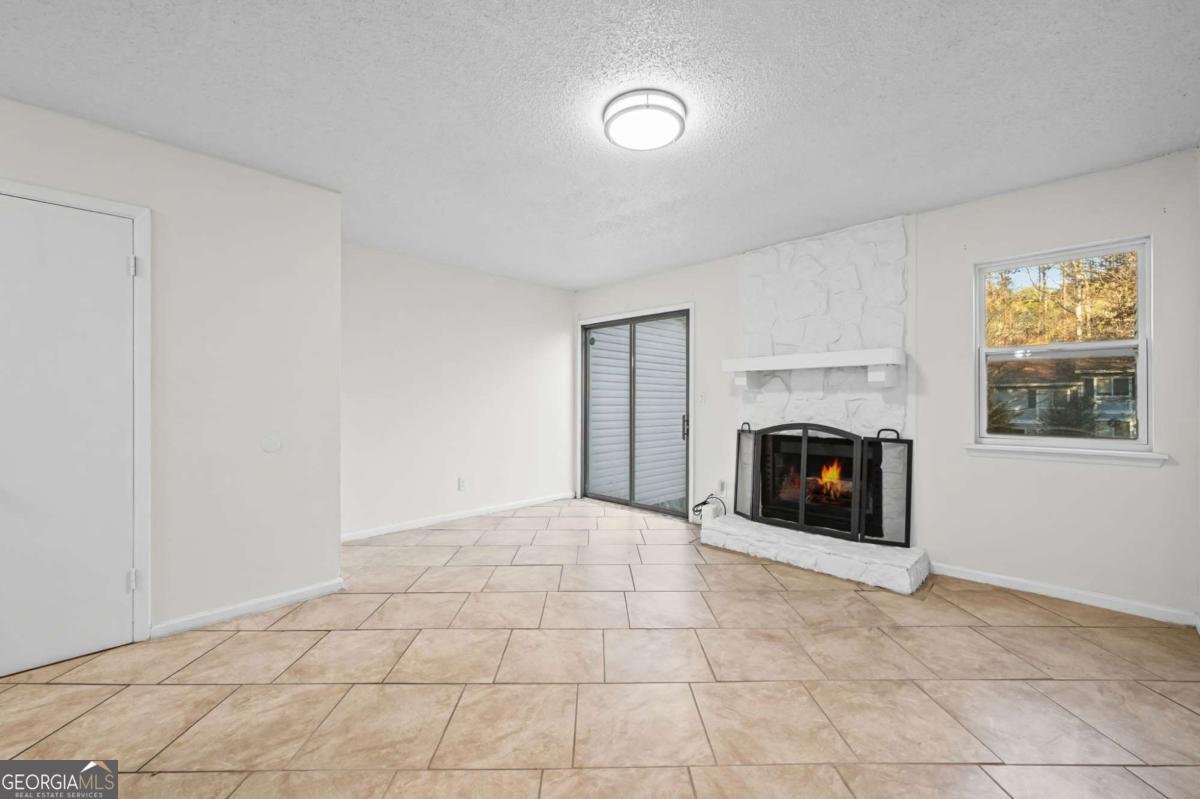 579 Northridge Crossing Drive Atlanta - Photo 15