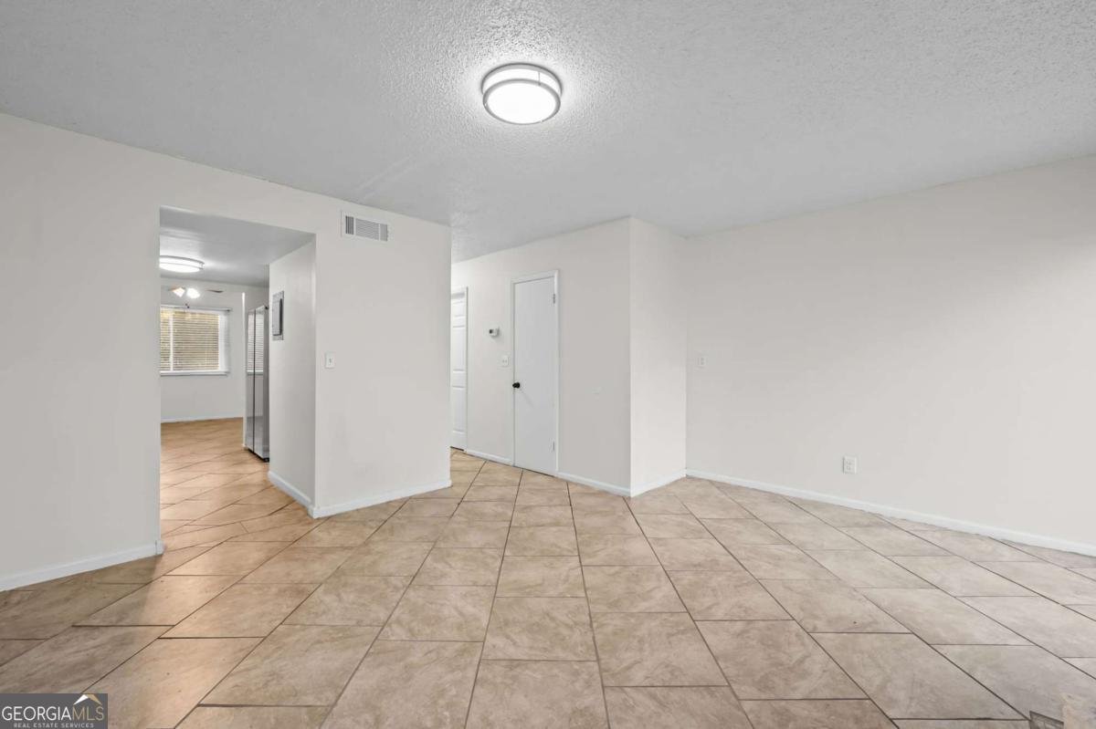 579 Northridge Crossing Drive Atlanta - Photo 17