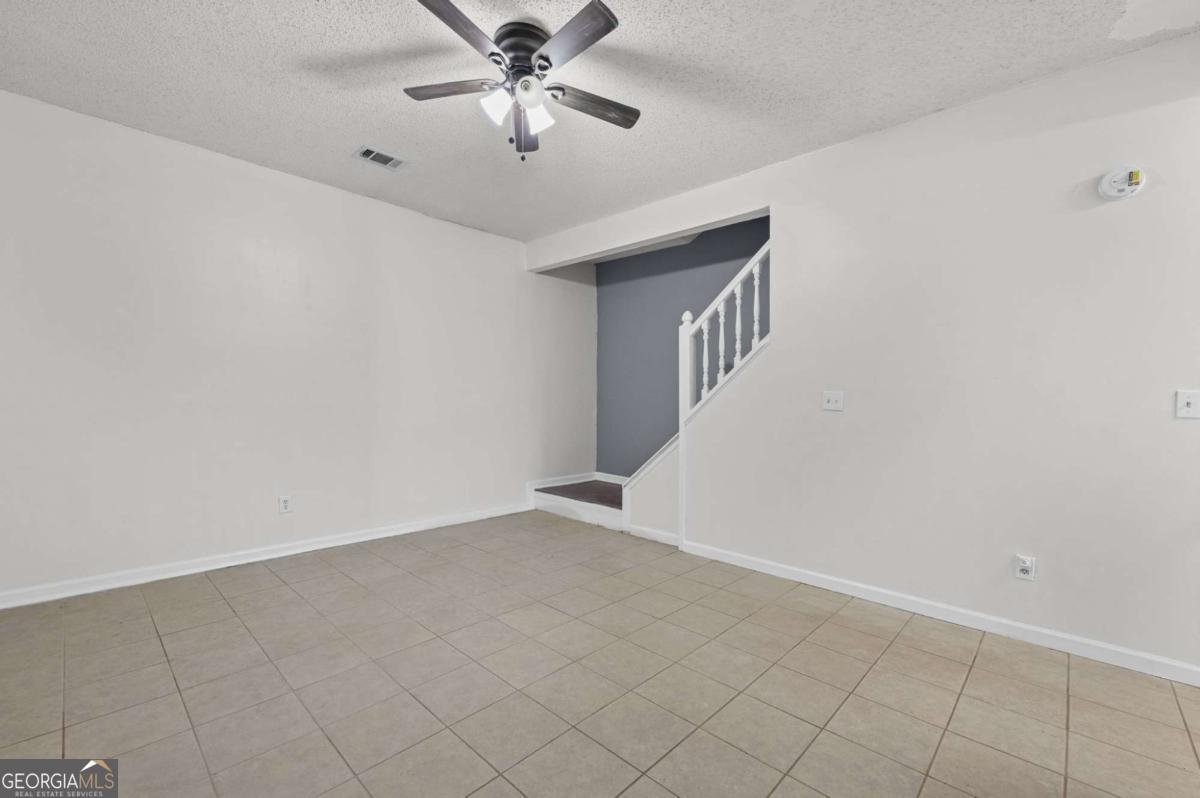579 Northridge Crossing Drive Atlanta - Photo 7