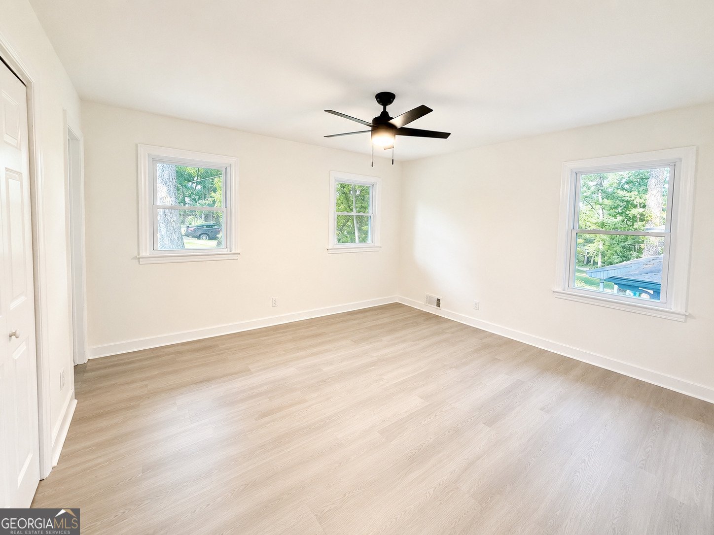 3994 Hilda Circle Decatur - Photo 8